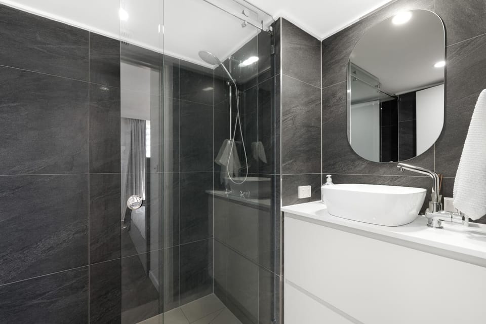 Shower, hair dryier