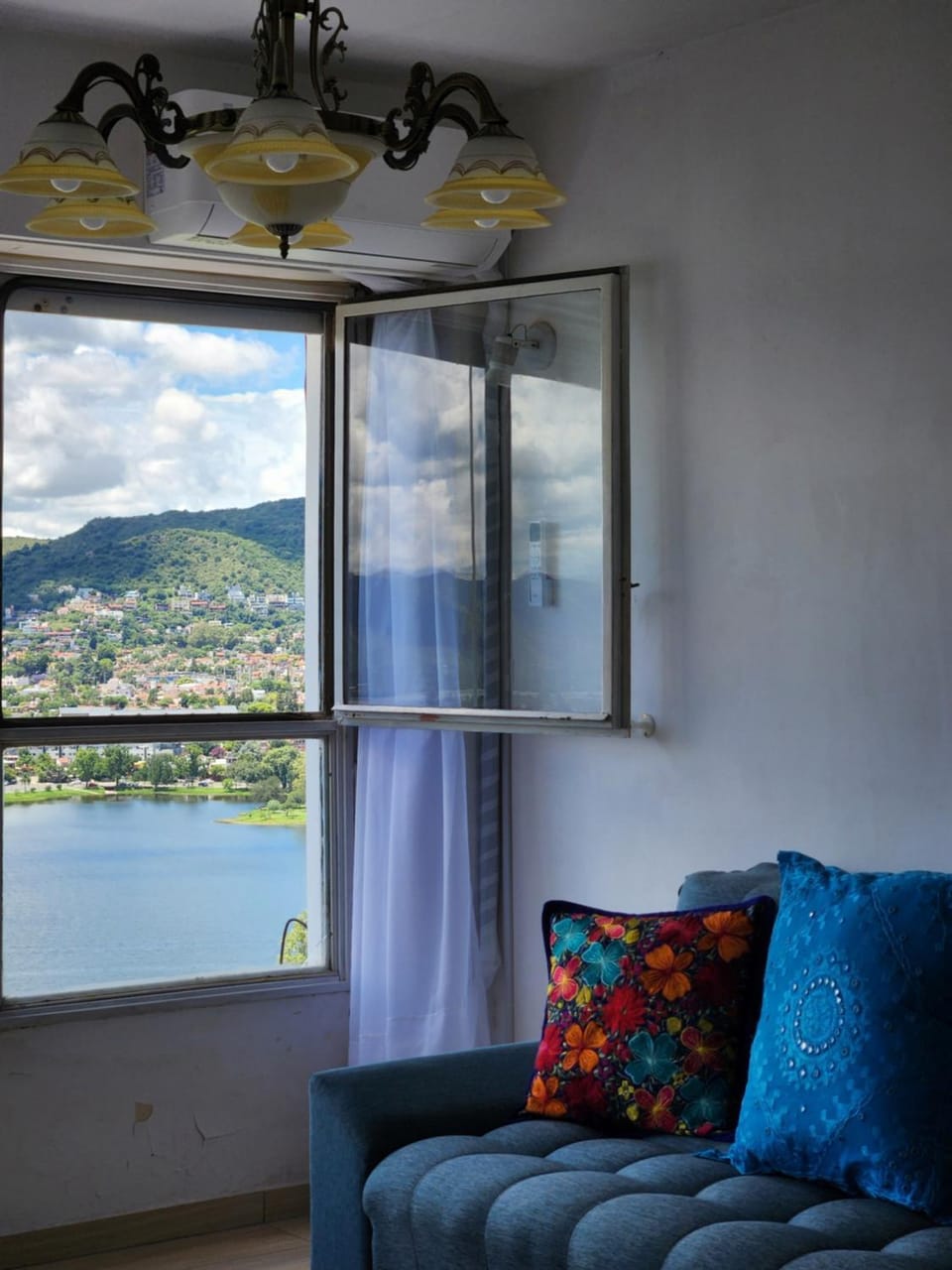 Natural landscape, Living room, Lake view, Mountain view