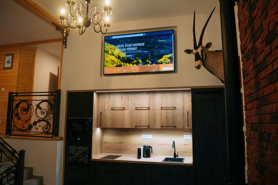 TV and multimedia, Kitchen or kitchenette