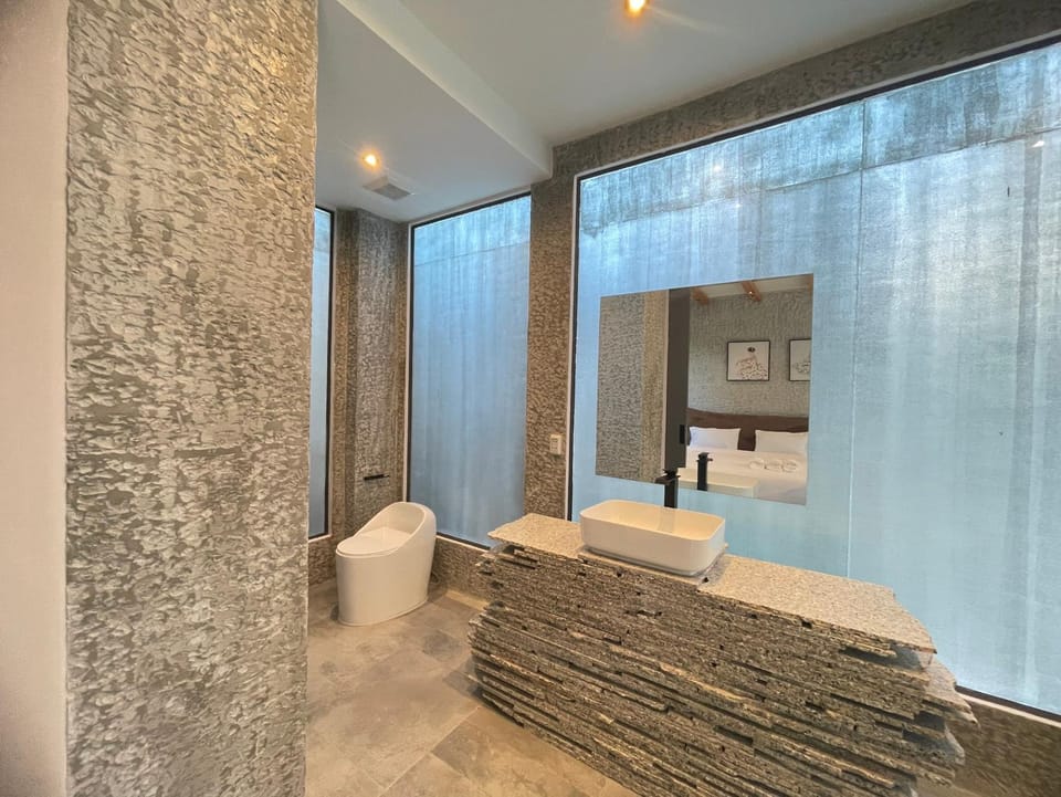 Toilet, Bathroom