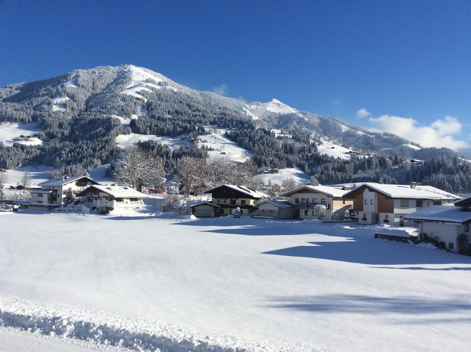 Natural landscape, Winter, Mountain view