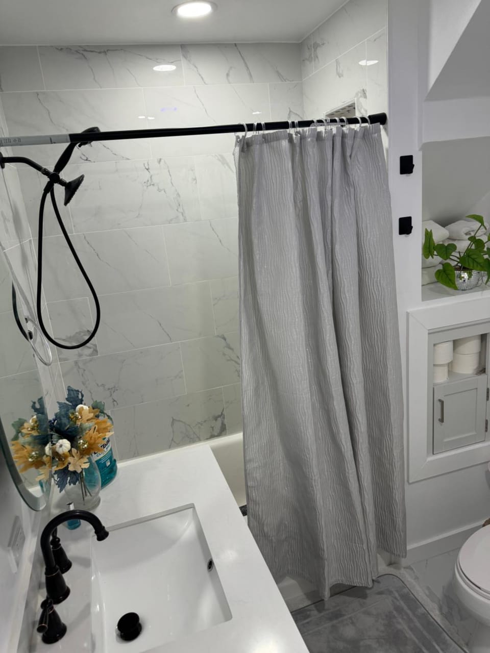 Bathroom, Bath