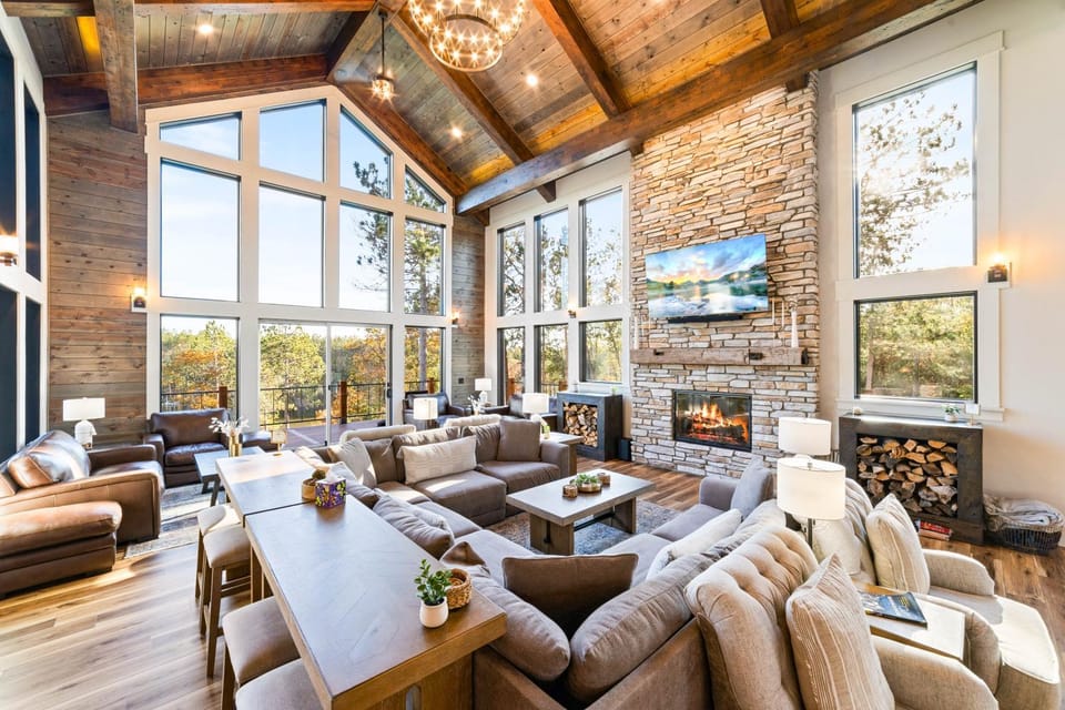 Pine Country Lodge House in Wisconsin