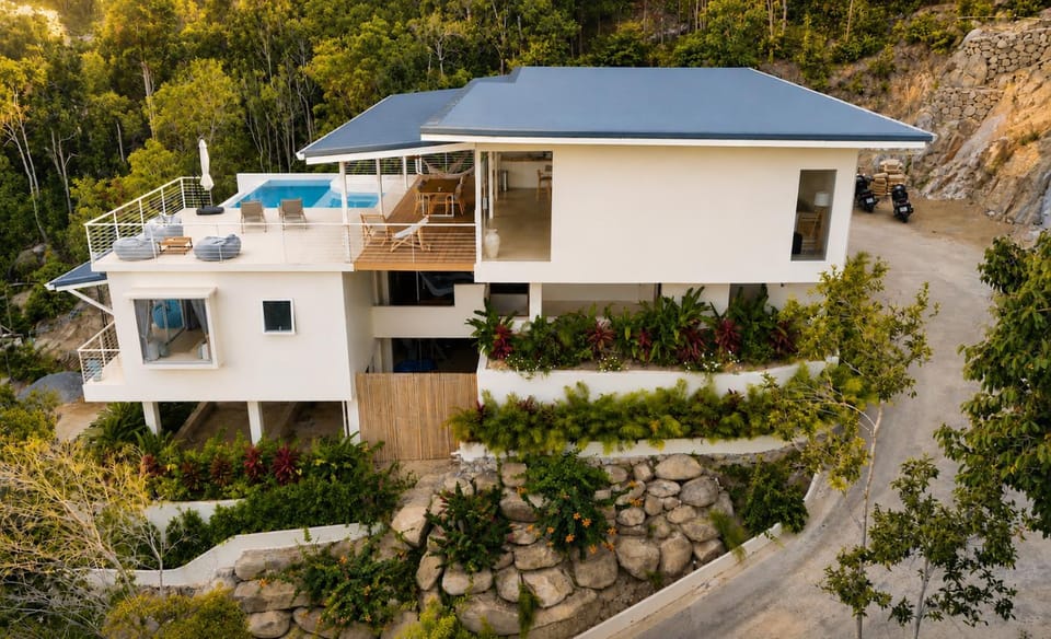 Property building, Garden