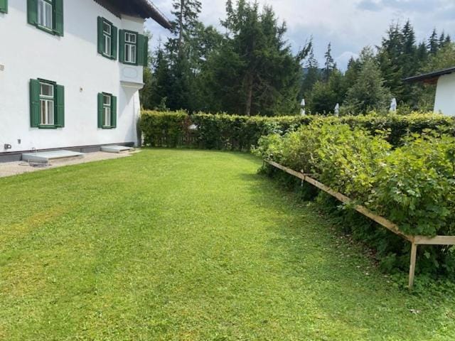Property building, Garden, Garden view
