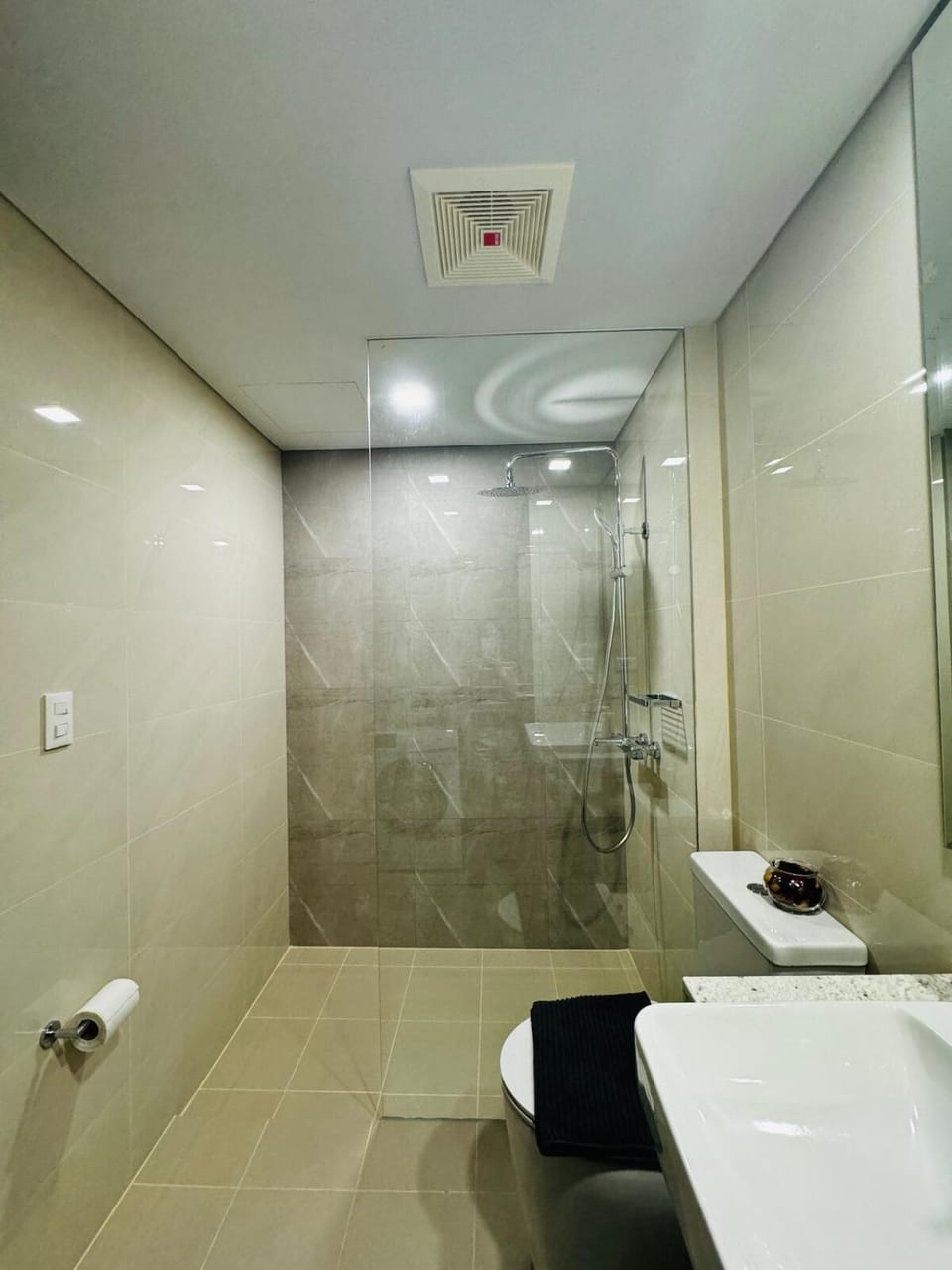 7FF Cozy 1BR Park McKinley West near BGC & Venice Mall Apartment in Makati