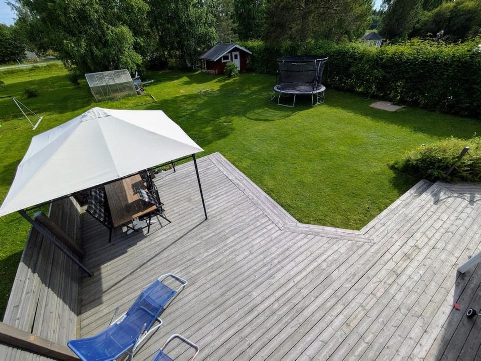 Property building, Garden view