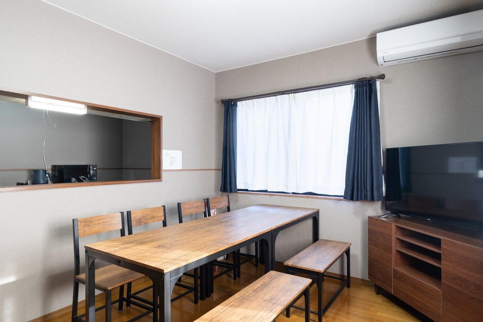 TV and multimedia, Dining area