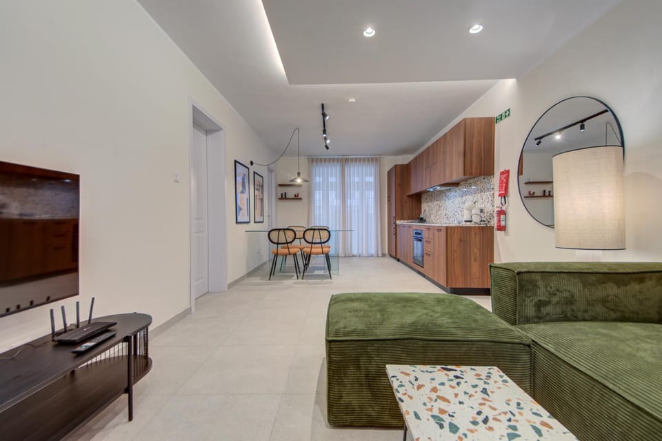 Juliet Residence, Apt 1, Your Home Away from Home in Gzira by SF HOMES Apartment in Sliema