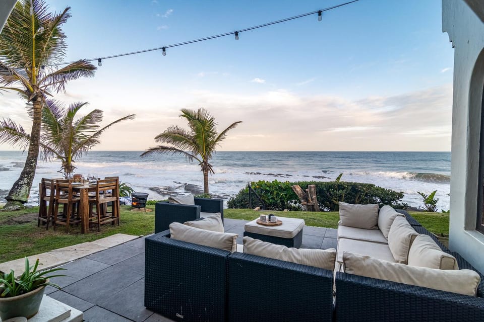 Patio, Day, Natural landscape, Garden, View (from property/room), Balcony/Terrace, Seating area, Beach, Sea view