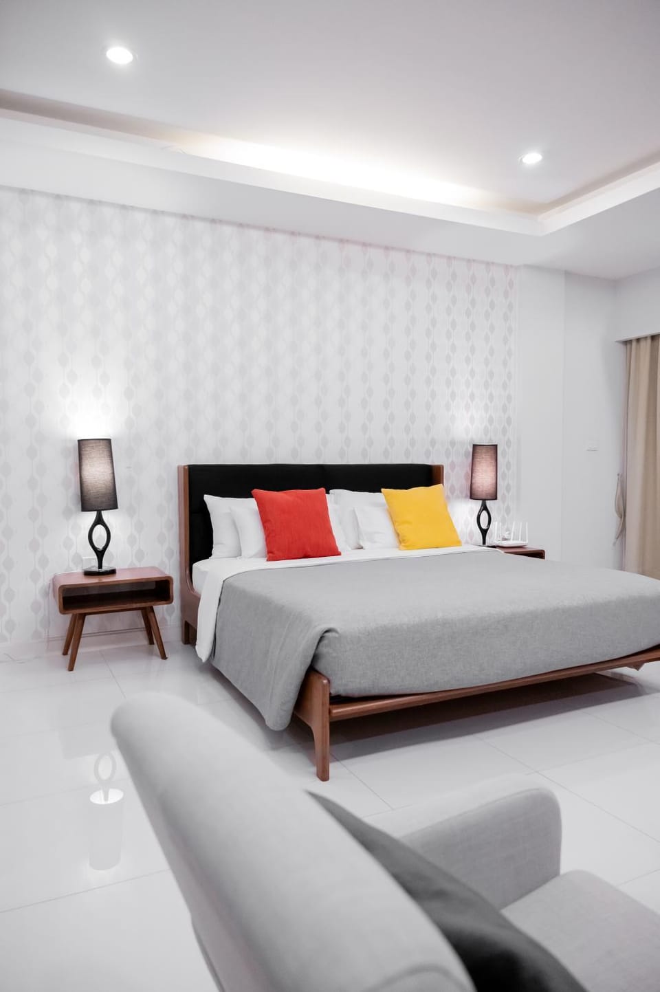 Bed, Photo of the whole room, Bedroom