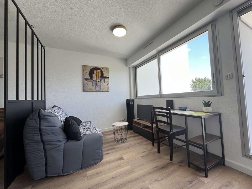 Appt Studio Bis 4 LA ROCHELLE - LR240-214 Apartment in La Rochelle