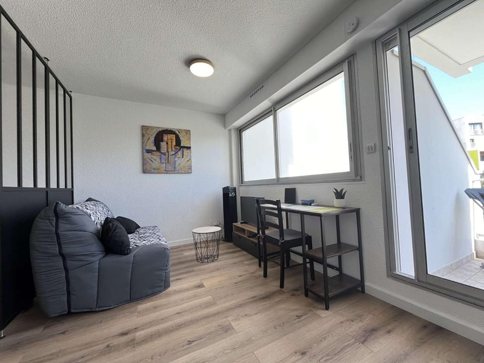 Appt Studio Bis 4 LA ROCHELLE - LR240-214 Apartment in La Rochelle