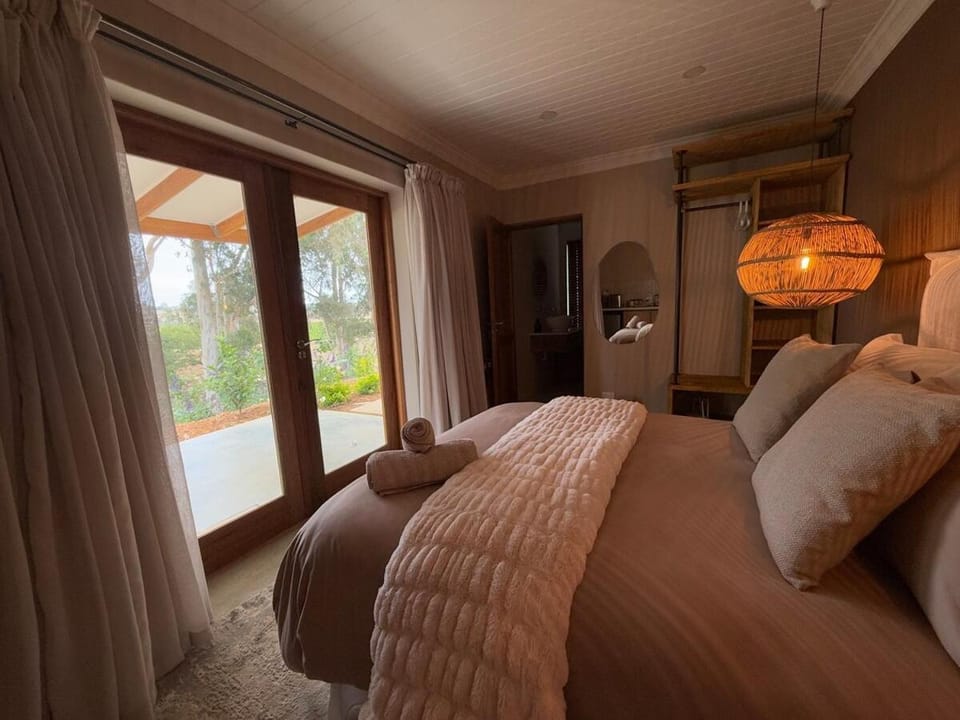 Self Check-in River View Suite Apartment in Cape Town