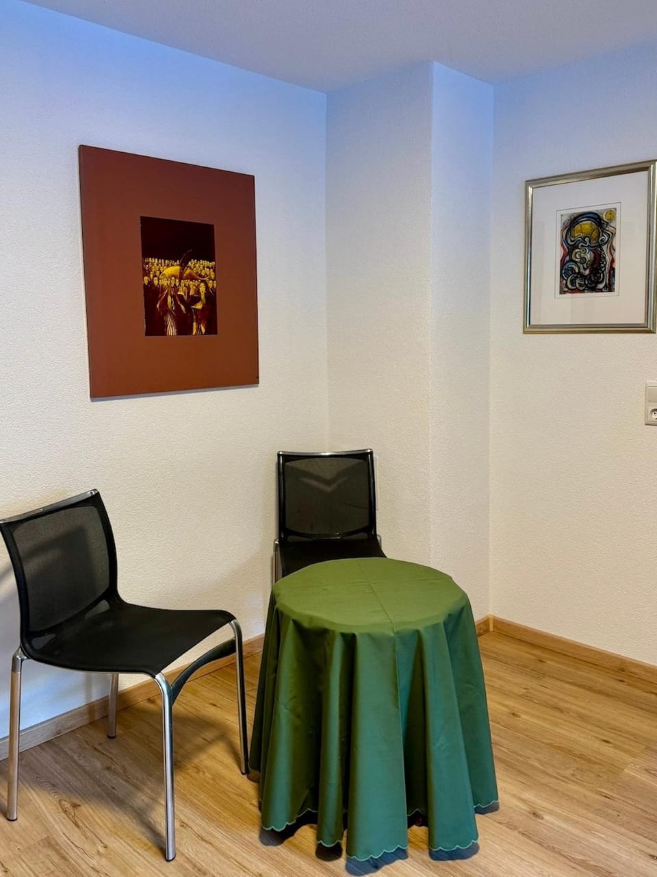 Seating area