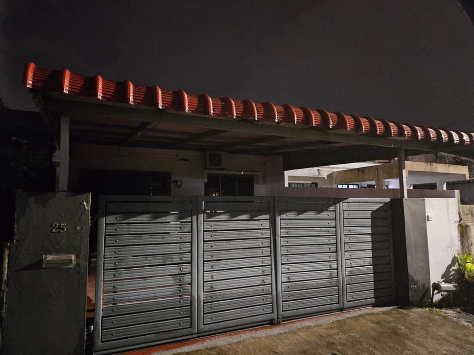 Property building, Night