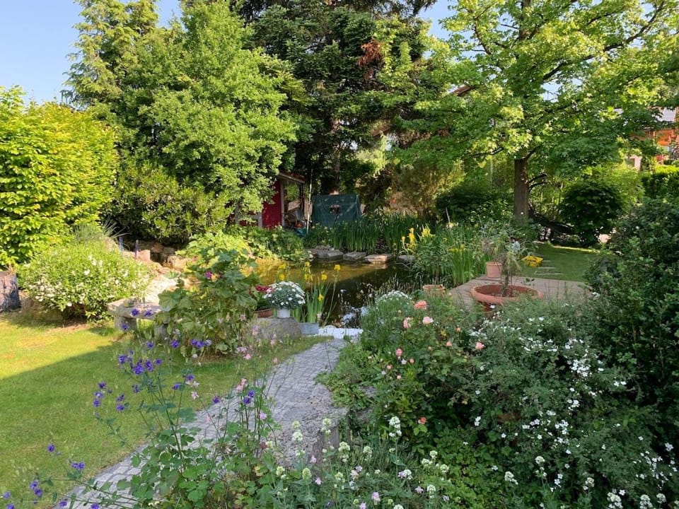 Auszeit - Wohnung mit Garten und Bergblick Apartment in Bavaria