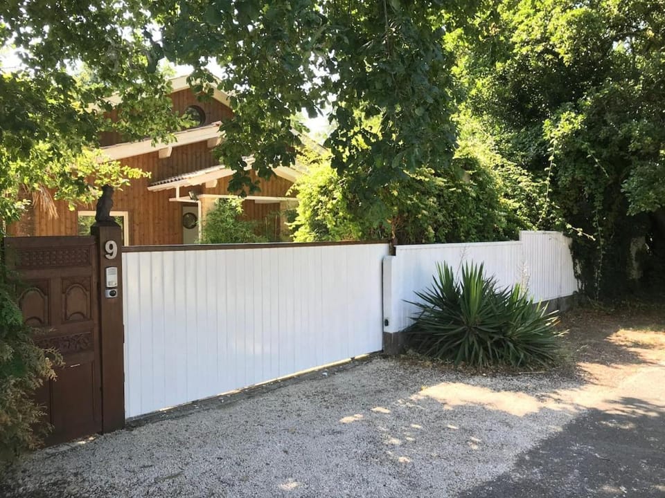 Villa 8 chb au pied de la forêt , 450m du Bassin Villa in Andernos-les-Bains