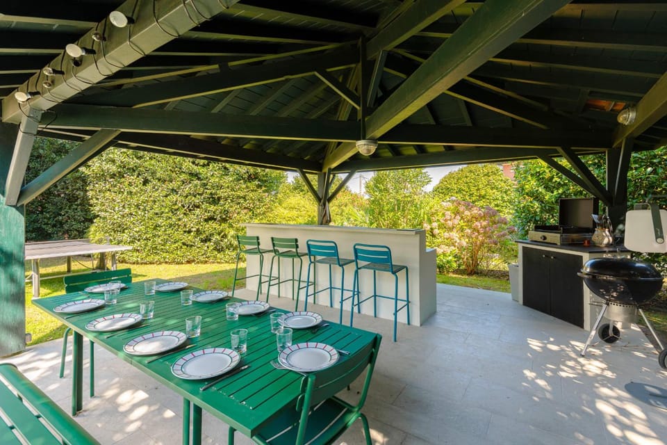 LA ROSERAIE - Family home with swimming pool House in Biarritz