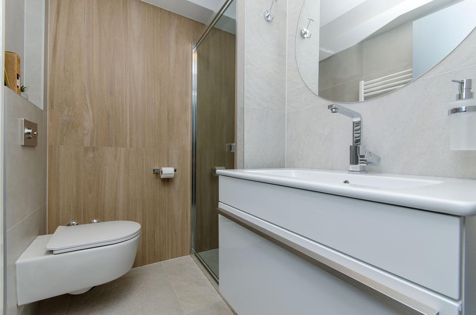 Azure Heaven Apartment w heated pool Apartment in Dubrovnik