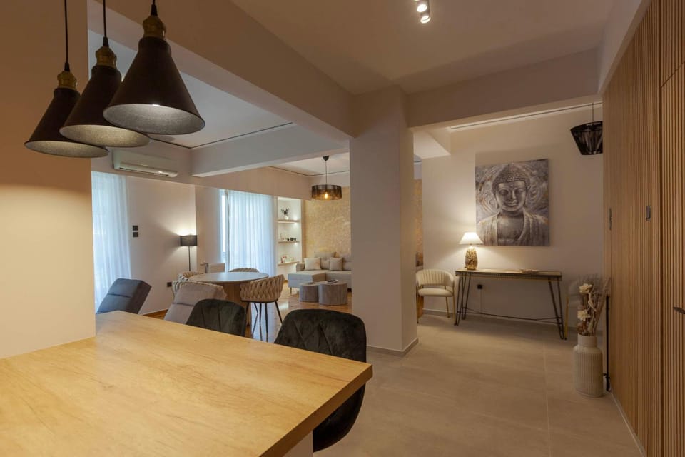 Living room, Seating area, Dining area