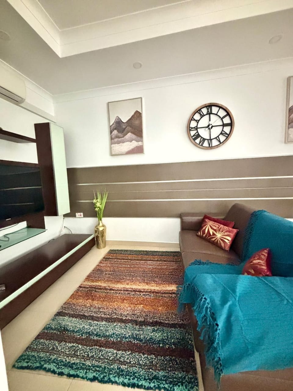 TV and multimedia, Living room, Seating area