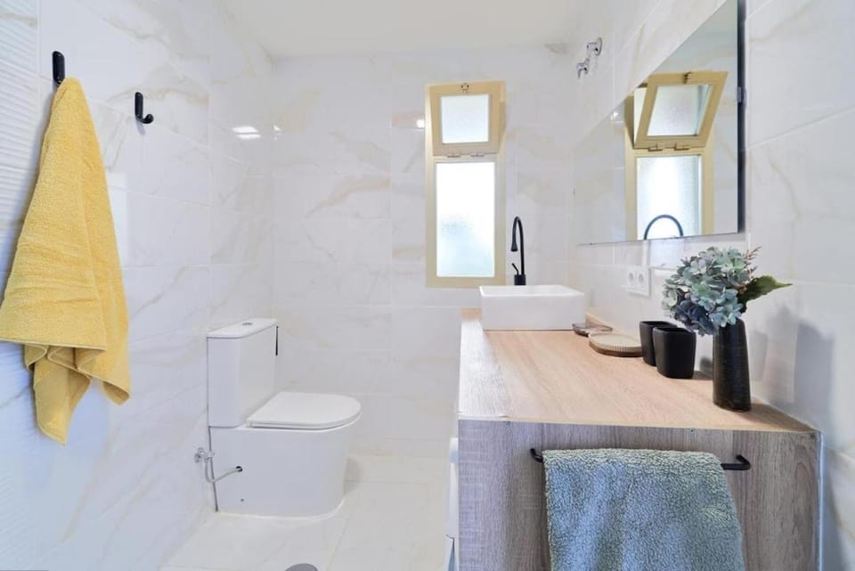 OleHolidays 422 Romana Playa junto a la playa Apartment in Marbella