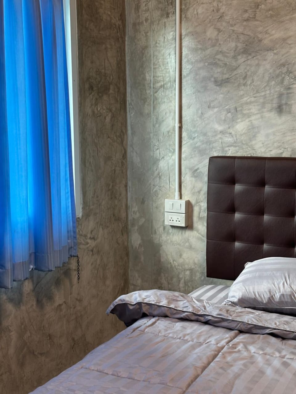 DHome and Gardens Bed and Breakfast in Laos