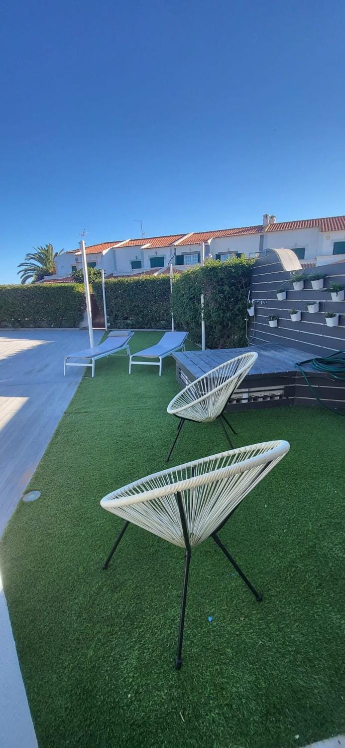 Day, sunbed