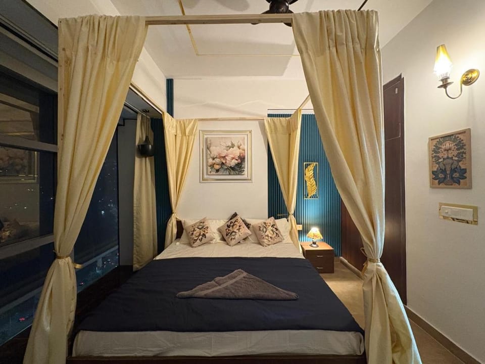 Spectrum Metro Mall 10 1BHK Apartment Sector 75 Noida with Balcony Apartment in Noida