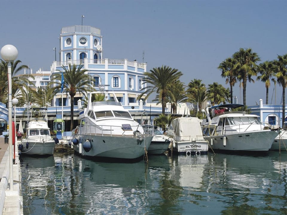 Intermobiliaria Rentals - Puerto Alto B5 8 Apartment in Estepona