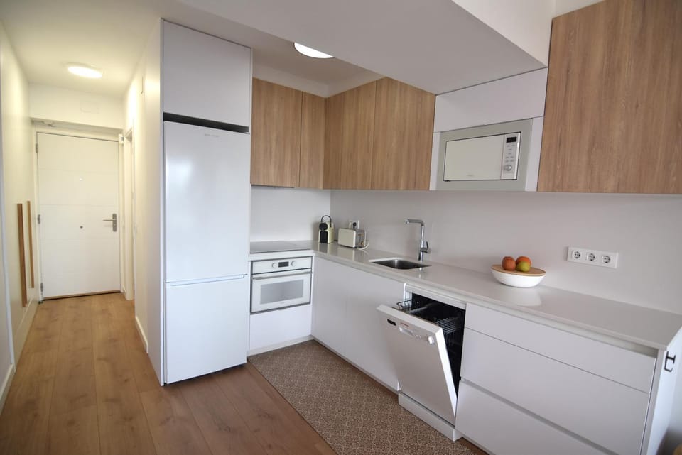dishwasher, microwave, oven, stove, toaster, kitchen