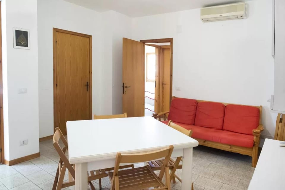 M253 - Marcelli, trilocale con terrazzo a 100mt dal mare Apartment in Marcelli