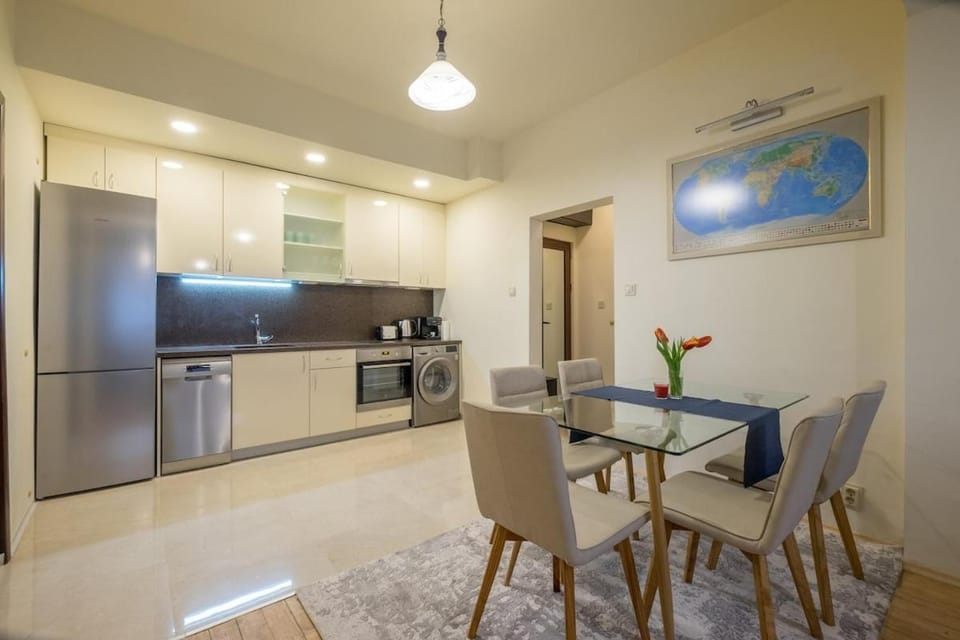 Stylish TOP center Flat 100m to Vitosha blvd Apartment in Sofia