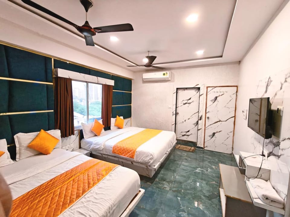 Bed, TV and multimedia, Photo of the whole room, Bedroom, air conditioner