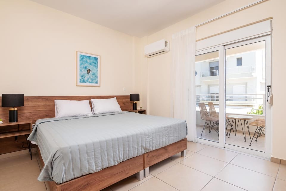 Bed, Photo of the whole room, Bedroom, air conditioner