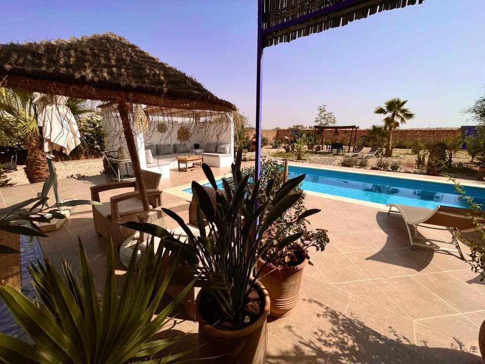 Garden, Swimming pool