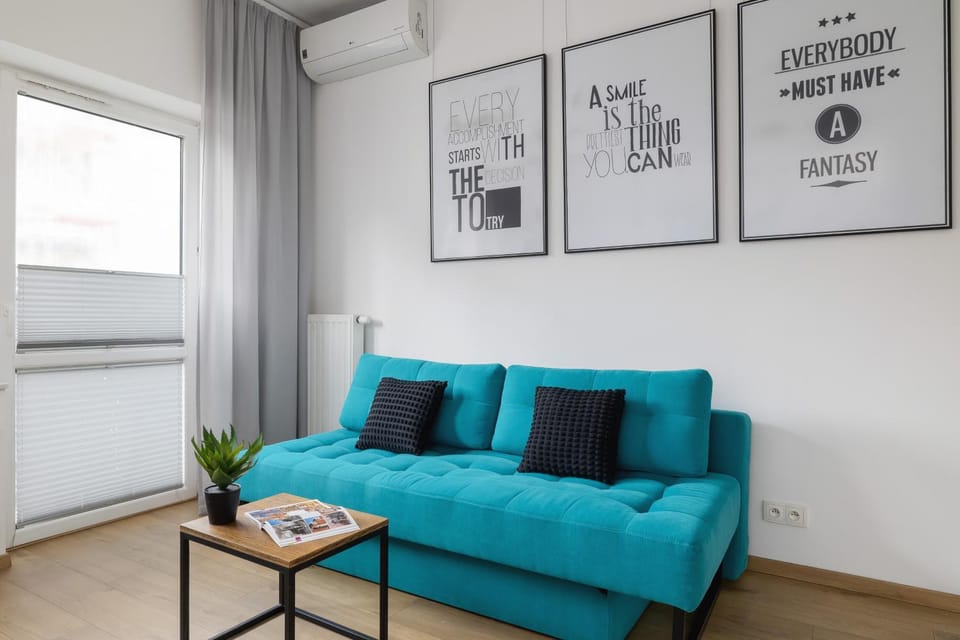 Living room, Seating area, air conditioner