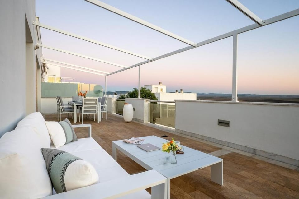 La Terraza Río & Mar - Sea View & Pool Apartment in Conil de la Frontera