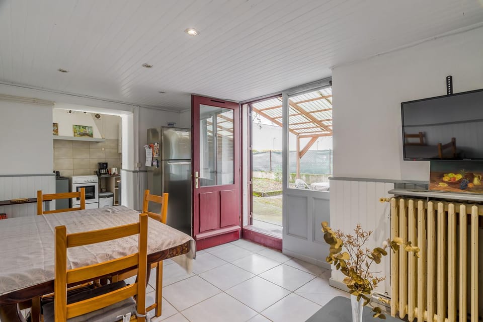 Dining area, Garden view, Garden view