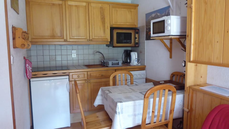 Appartement Morillon 500m ski et randonnée Apartment in Morillon