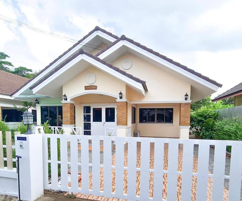 Perfect Home 15 mins from airport House in Chiang Mai