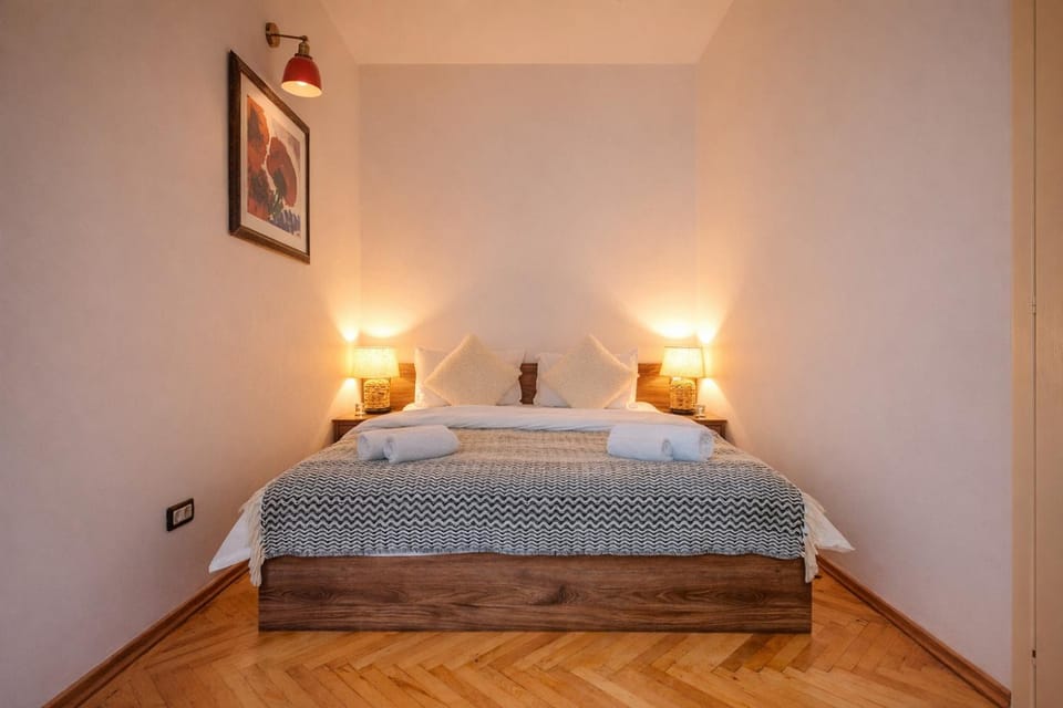 Central Nest Brașov-Ground Floor Flat Apartment in Brasov