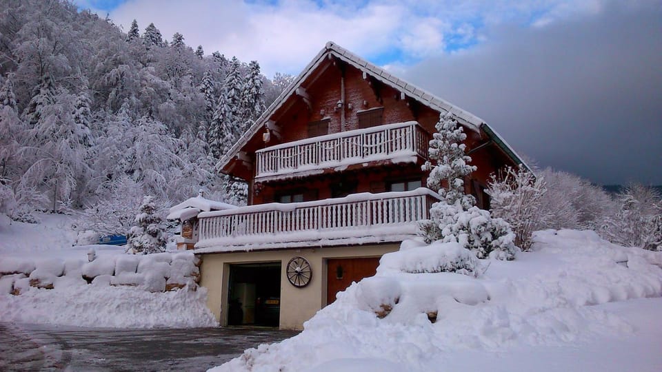 Les champstousnods House in Bourgogne-Franche-Comté