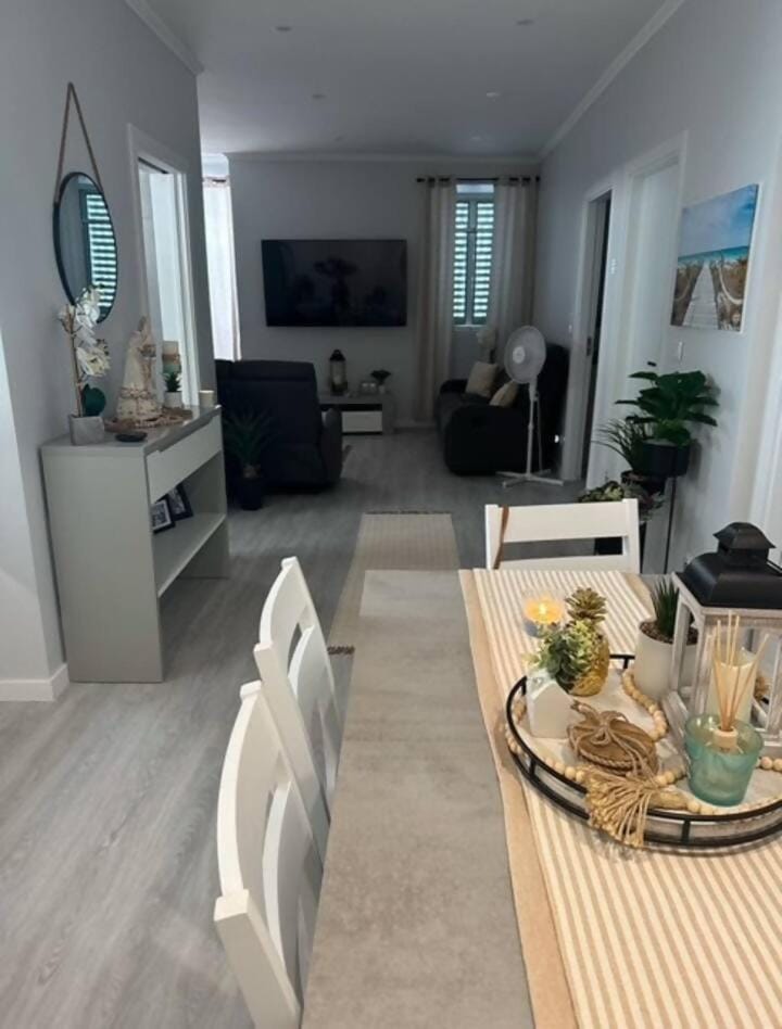 Maré Alta - Scenic Seaside Stay with outdoor deck Apartment in Vila Franca do Campo