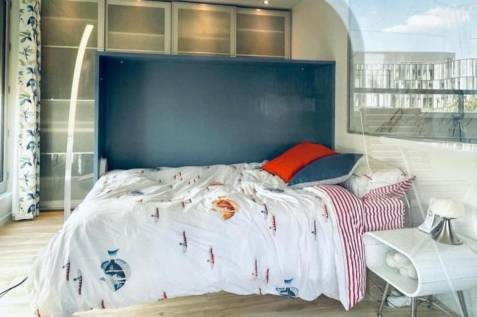 Superbe Appartement ,Terrasse avec climatisation et parking payants Apartment in Île-de-France