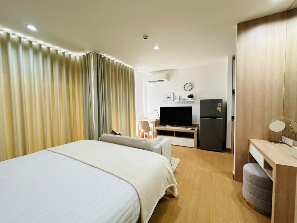 6th Avenue Sukhumvit BKK 407 BTS Asoke Nana Apartment in Bangkok