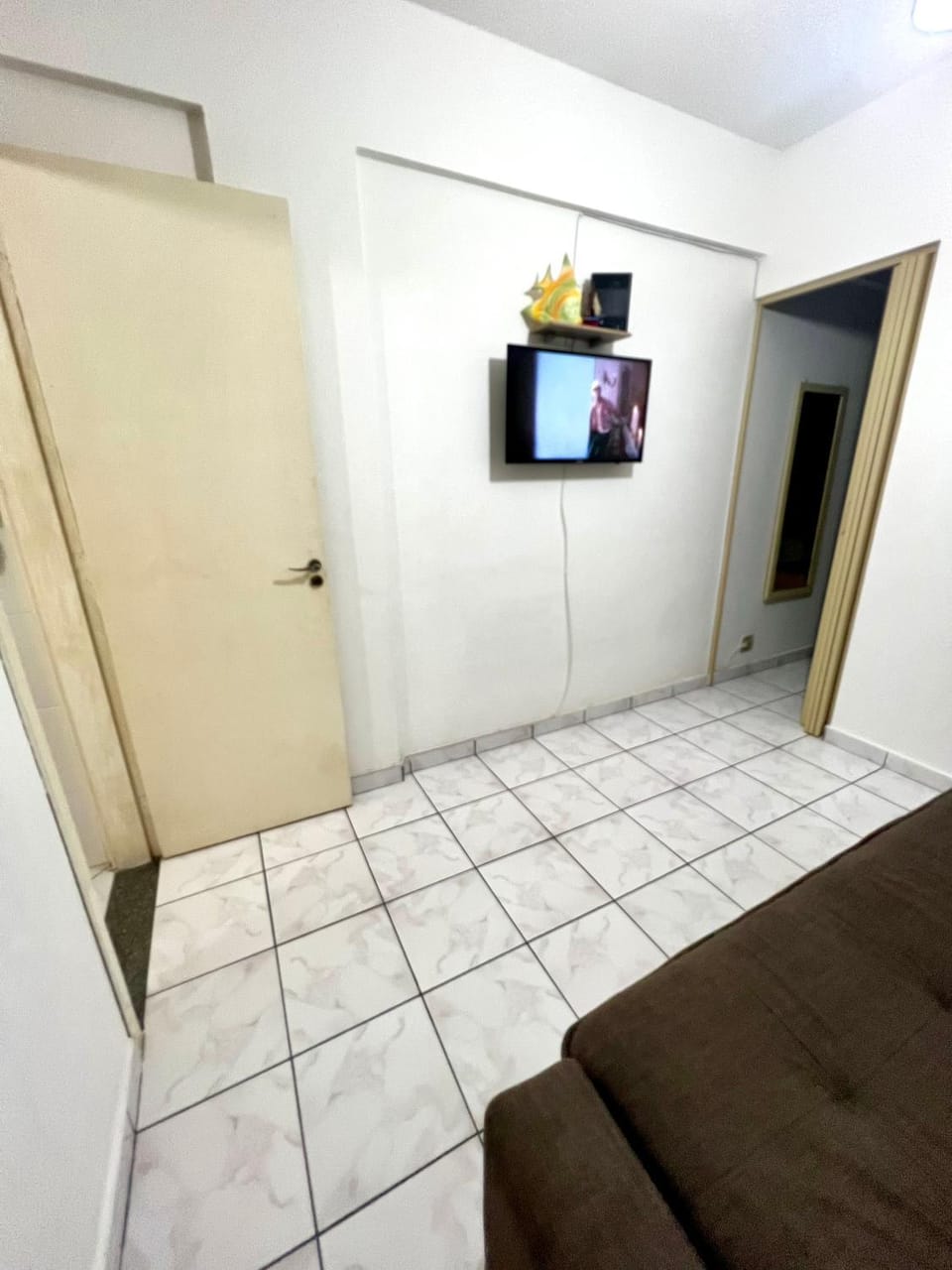Apto no Boqueirão, 3 minutos da Praia a Pé, vaga de garagem rotativa e Wi Fi Apartment in State of São Paulo