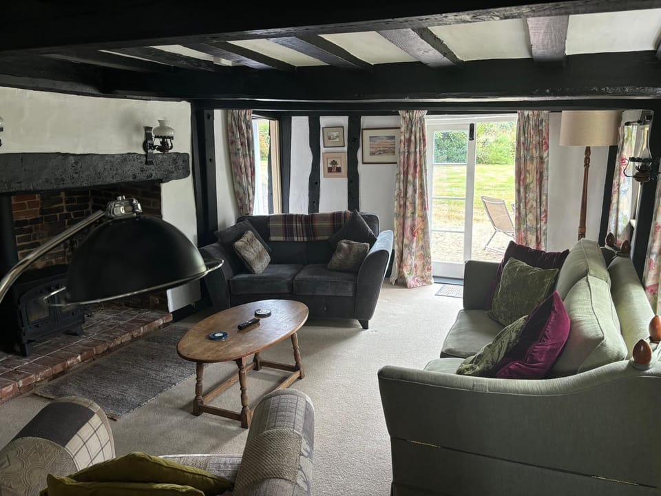 Willow cottage House in Mid Suffolk District