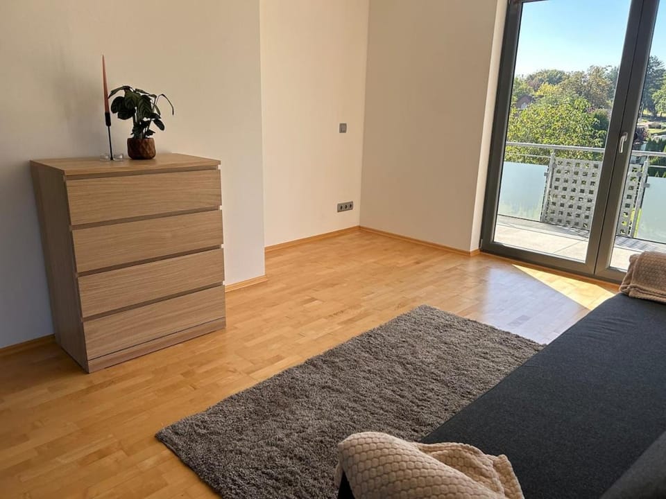 Sonnendurchflutetes Penthouse Apartment in North Rhine-Westphalia